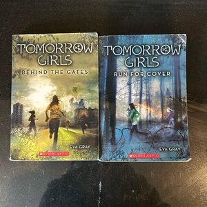🩷(4/$25) Books: Tomorrow Girls